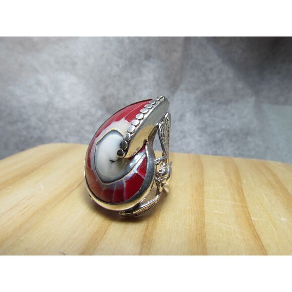 Handmade Red and White Nautilus Shell with Two Sterling Silver Dragonflies Ring - Picture 4 of 11